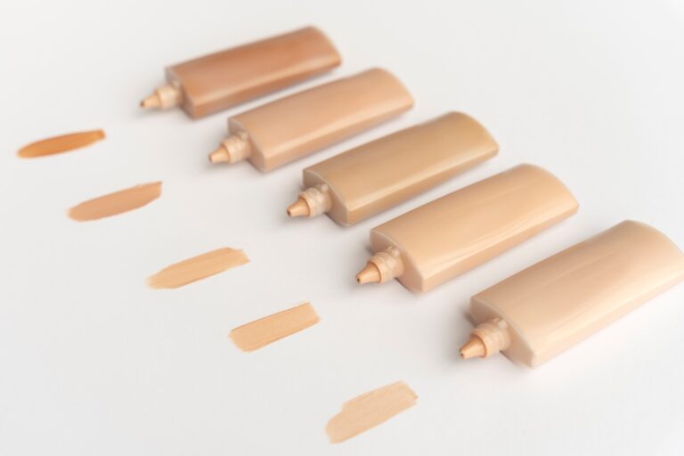 5 Tips To Choose Foundation Shade According To Skin Tone By Best Makeup Artist