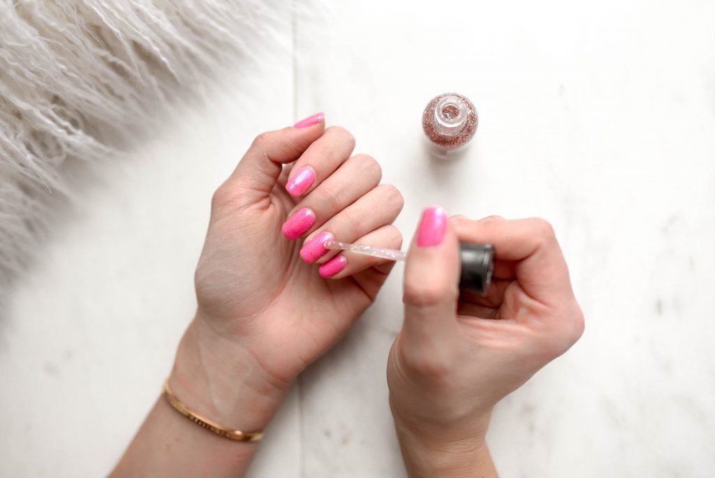 squoval shaped nails