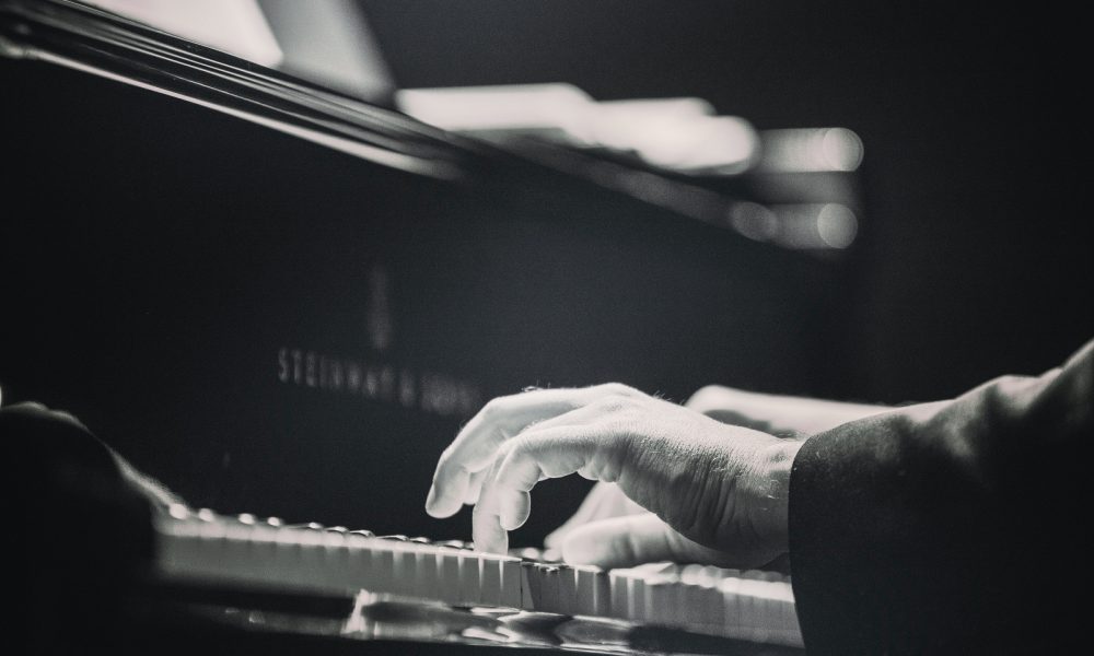 How long does it take to learn piano?