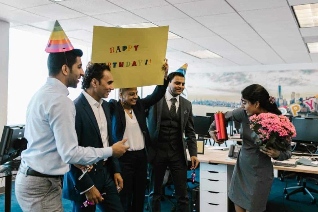 What is Corporate Gifting and Why is It Important? Corporate Gifting