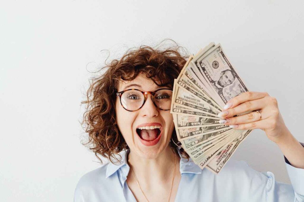 FreePrints Makes Money